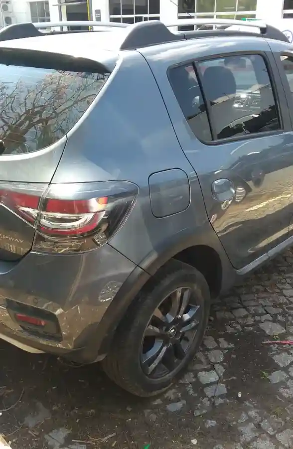 Renault Stepway 1.6 Intens Mt 2021 - foto 4