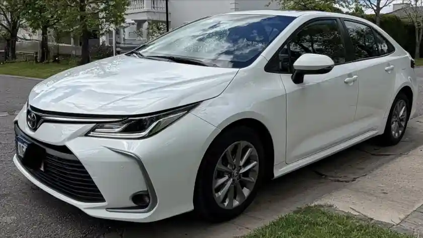 Toyota Corolla 2.0 Xei Cvt 170Cv 2023 - foto 1