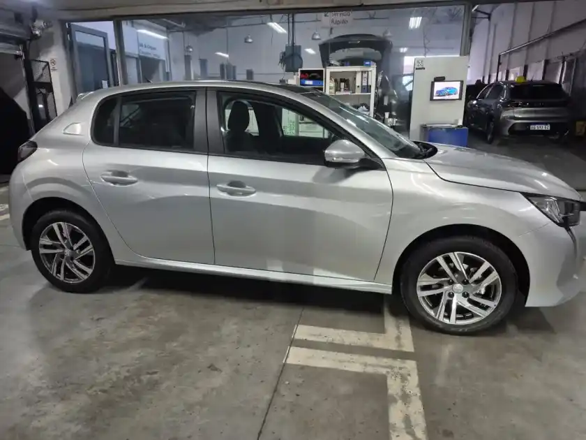 Peugeot 208 1.6L Allure Tiptronic 2020 - foto 4