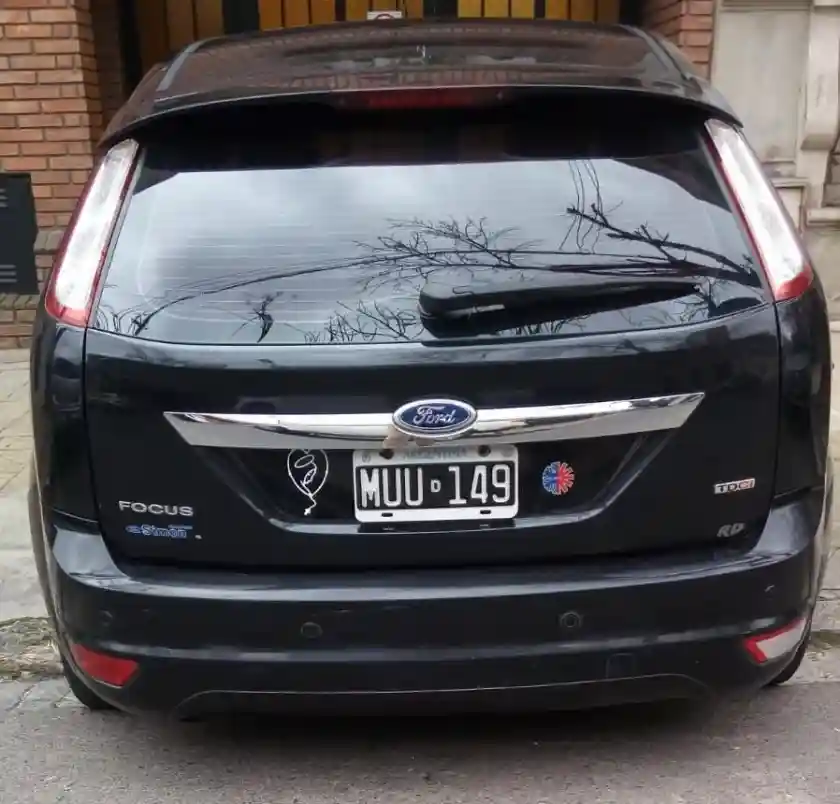 Ford Focus 2 1.8 Td Ghia 5P 2013 - foto 2