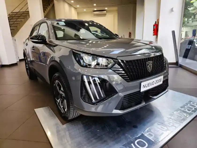 Peugeot 2008 1.0T Active Cvt 2026 - foto 3