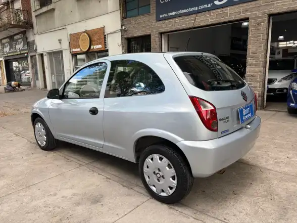 Suzuki Fun 1.4 N Aa Da 2009 - foto 4