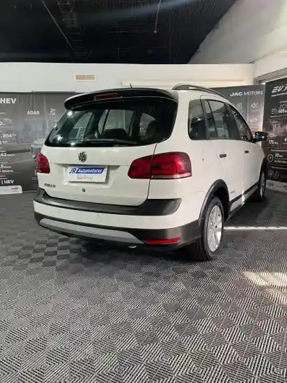 Volkswagen Suran 1.6 Track 2018 - foto 4