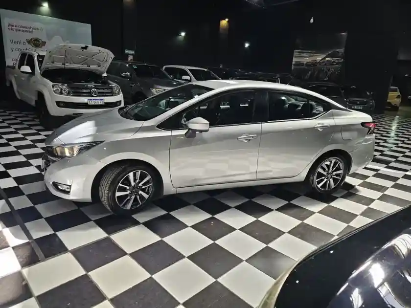 Nissan Versa 1.6 Advance At 2024 - foto 4