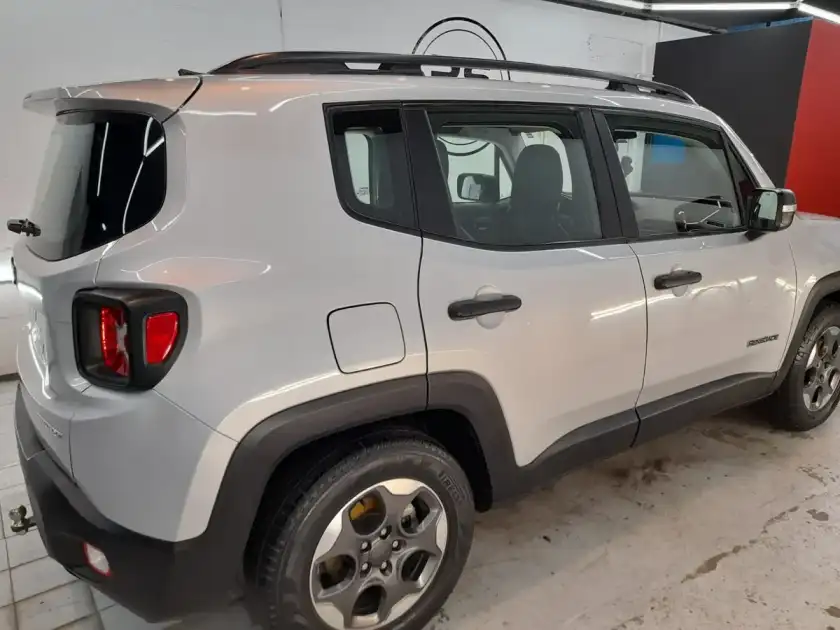 Jeep Renegade 1.8 Sport 2016 - foto 5