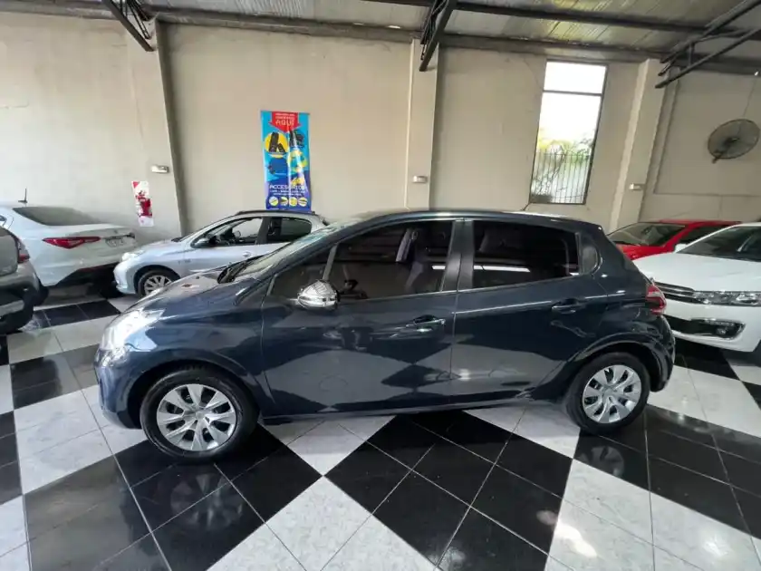 Peugeot 208 1.5 Active 2013 - foto 4