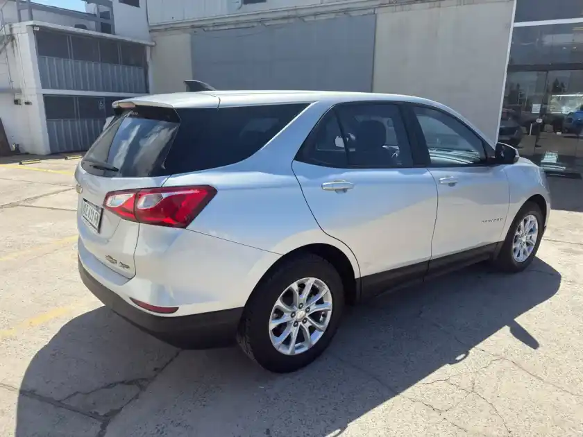 Chevrolet Equinox 1.5T Lt 2Wd 2021 - foto 3