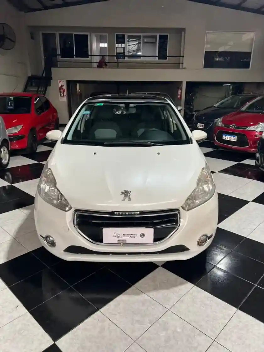 Peugeot 208 1.6 Allure 2013 - foto 3