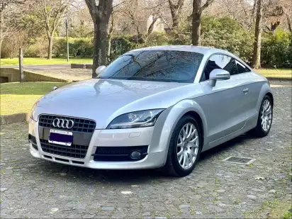 Audi Tt 1.8 T Fsi 2010 - foto 1