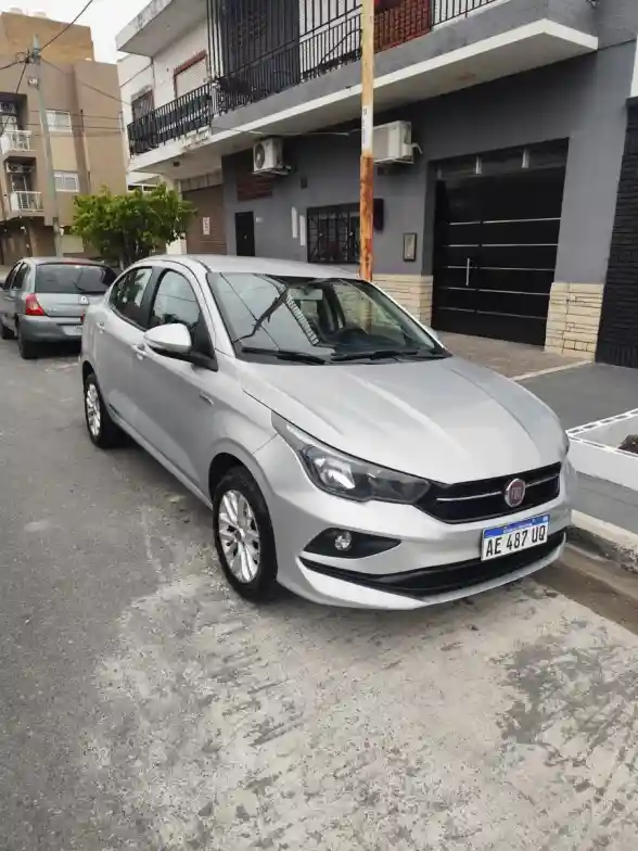 Fiat Cronos 1.3 Gse Drive Pack Conectividad 2020 - foto 2