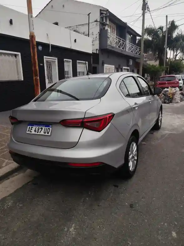 Fiat Cronos 1.3 Gse Drive Pack Conectividad 2020 - foto 4