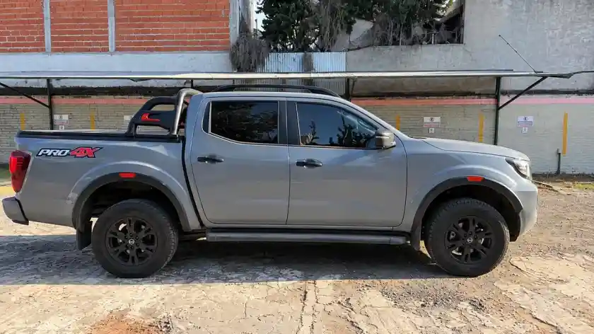 Nissan Frontier 2.3Bt Pro4X 4X4 At L22 2026 - foto 5