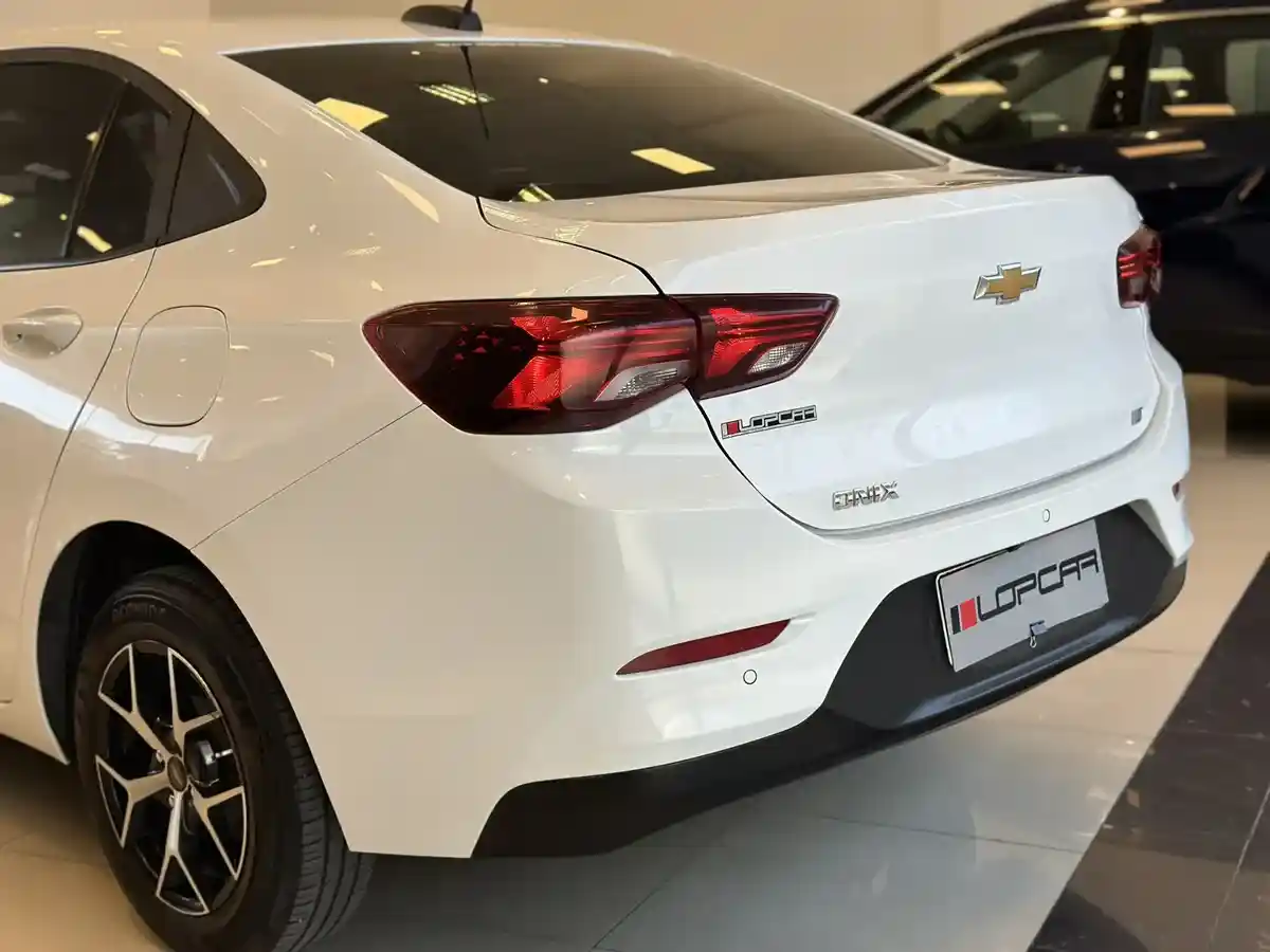 Chevrolet Onix Plus 1.2 Lt Tech Onstar 2020 - foto 5