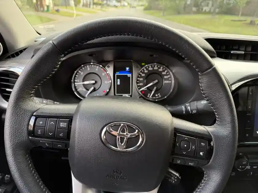 Toyota Hilux Pick-Up 2.8 Cd Srx 204Cv 4X4 At 2025 - foto 2