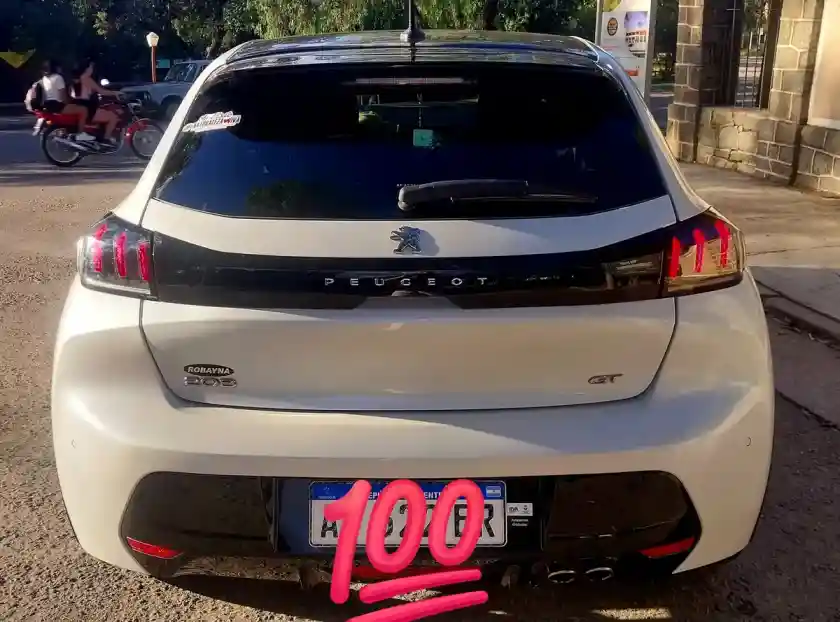Peugeot 208 1.2 Gt 2022 - foto 5