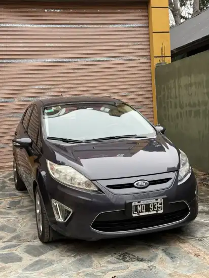 Ford Fiesta Kinetic 1.6 Design 120Cv Titanium 2012 - foto 2