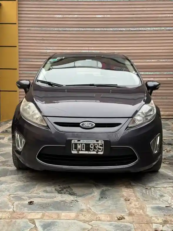 Ford Fiesta Kinetic 1.6 Design 120Cv Titanium 2012 - foto 4
