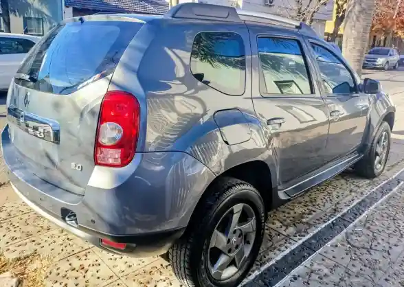 Renault Duster 2.0 4X4 Luxe 138Cv 2011 - foto 3