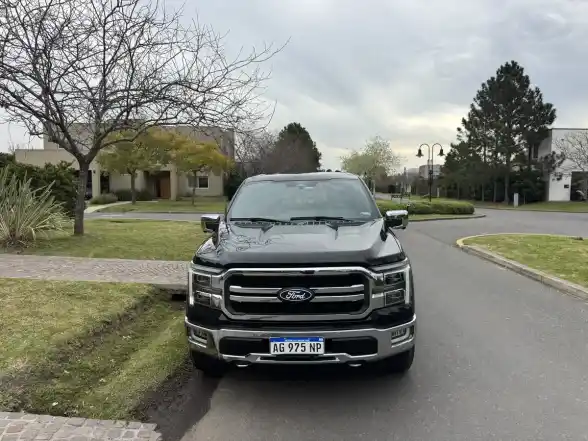 Ford F-150 3.5L V6 Ecoboost Lariat Luxury 4X4 Hibrida At 2024 - foto 2