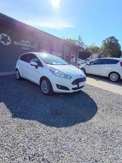 Ford Fiesta Kinetic 1.6 Titanium Powershift 120Cv 2016 - foto 1