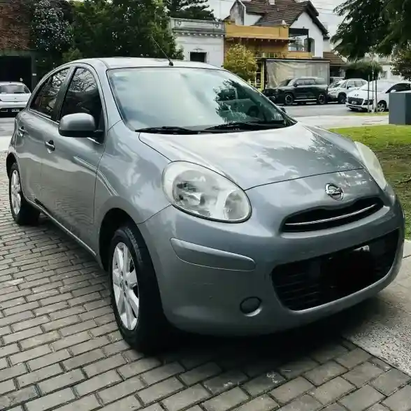 Nissan March 1.6 Visia Plus 107Cv 2012 - foto 2