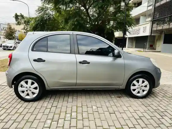 Nissan March 1.6 Visia Plus 107Cv 2012 - foto 4