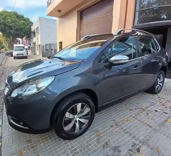 Peugeot 2008 1.6 Feline Tiptronic 2018 - foto 2