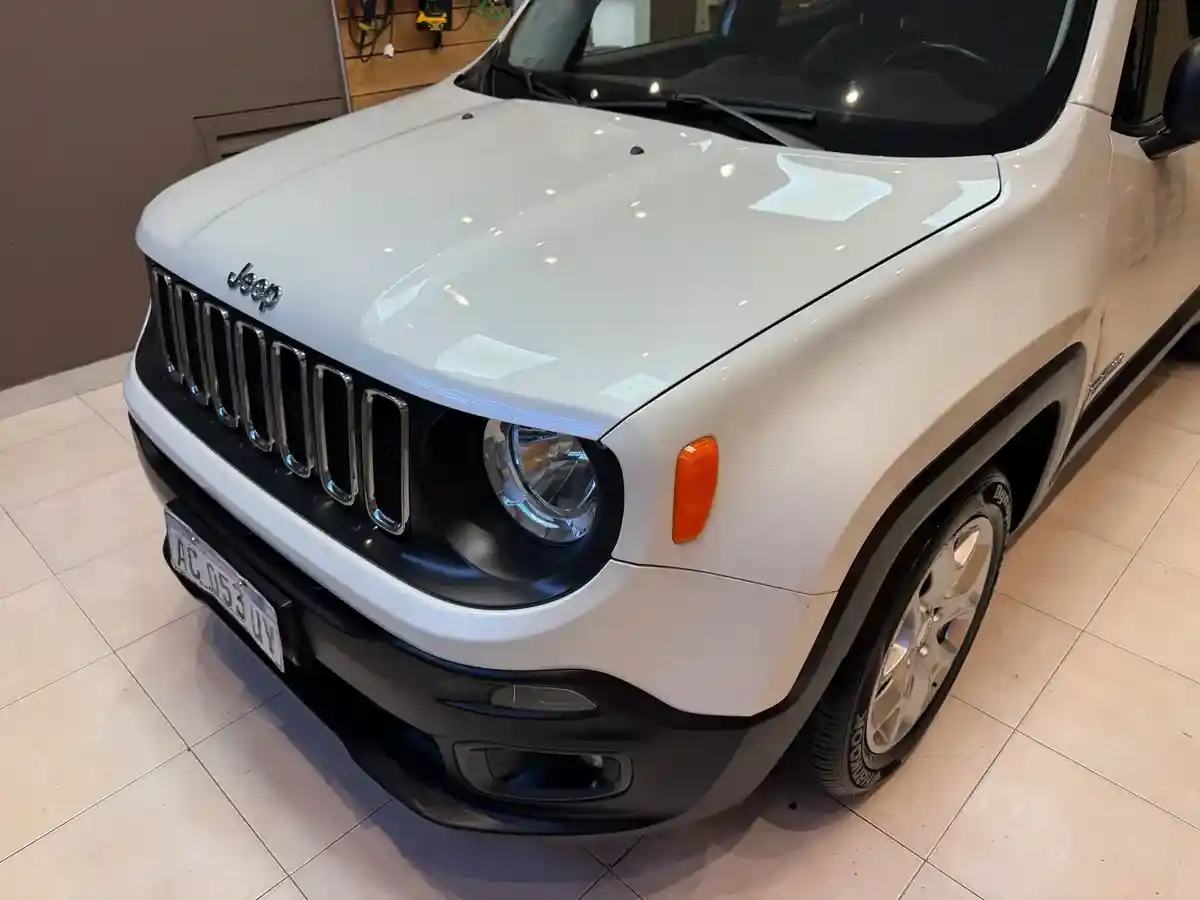 Jeep Renegade 1.8 Sport Plus 2017 - foto 4