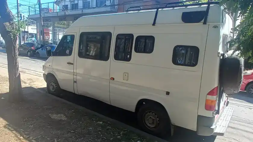 Mercedes-Benz Sprinter Motorhome 2001 - foto 2