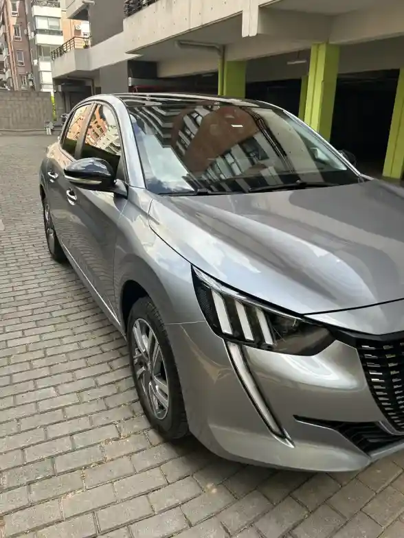 Peugeot 208 1.6L Feline Tiptronic 2023 - foto 2