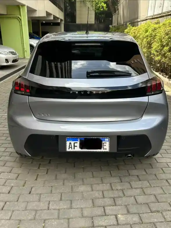 Peugeot 208 1.6L Feline Tiptronic 2023 - foto 4