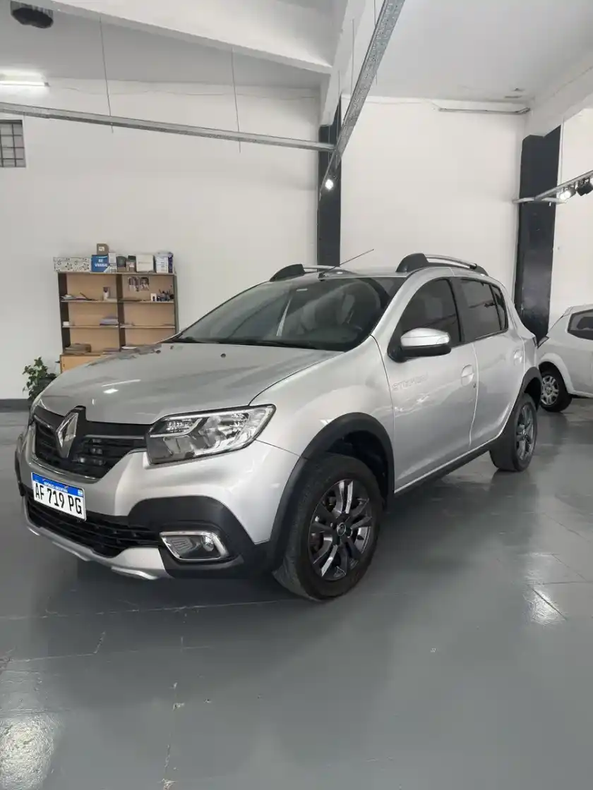 Renault Sandero Stepway 1.6 16V Zen 2023 - foto 1