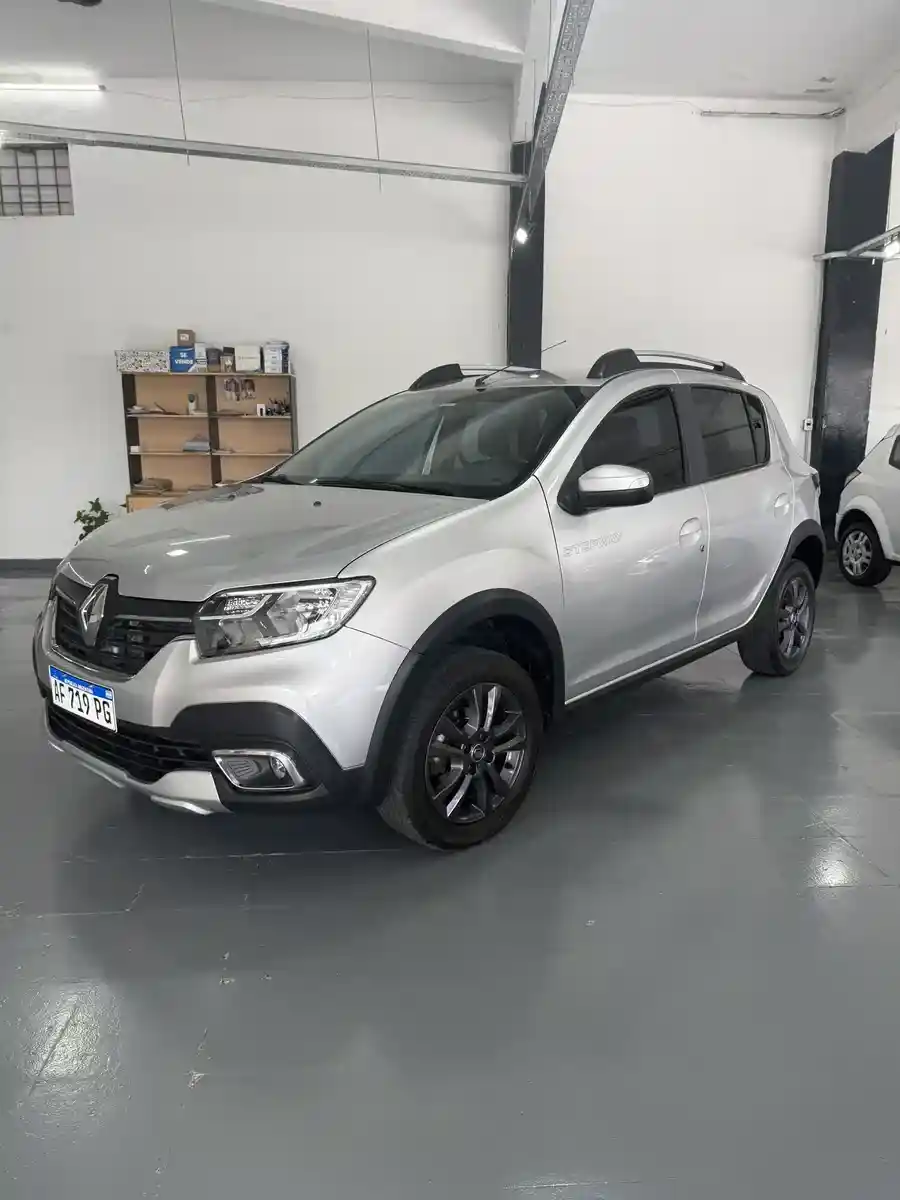Renault Sandero Stepway 1.6 16V Zen 2023 - foto 4