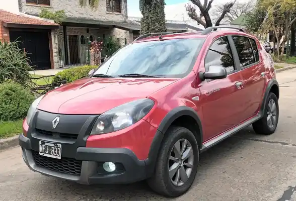 Renault Sandero Stepway 1.6 Rip Curl 105Cv 2013 - foto 1