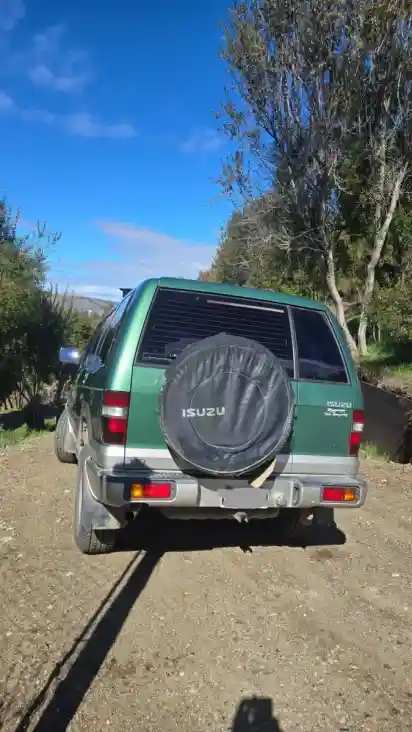 Isuzu Trooper 3.1 I Ls Wagon 1999 - foto 4