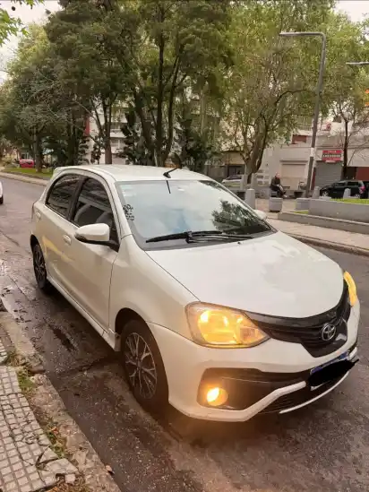 Toyota Etios 1.5 Xls At 2019 - foto 4