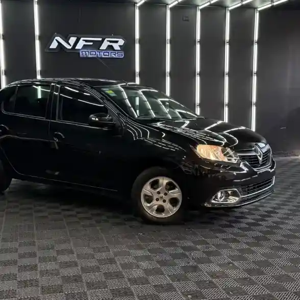 Renault Logan 1.6 Privilege 105Cv 2019 - foto 2