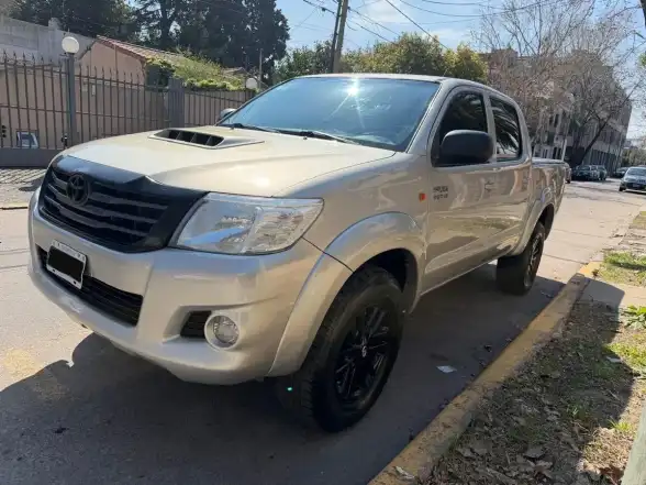 Toyota Hilux Pick-Up 3.0 Cd Sr 171Cv 4X2 - B3 2014 - foto 1
