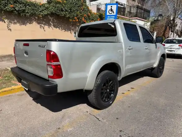 Toyota Hilux Pick-Up 3.0 Cd Sr 171Cv 4X2 - B3 2014 - foto 5