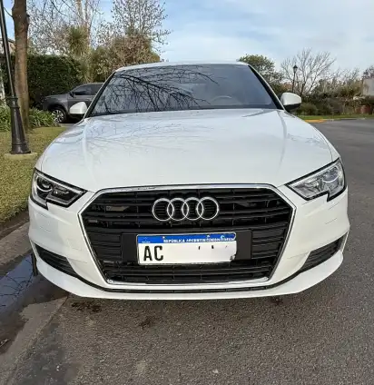 Audi A3 Sportback 1.4 Tfsi Stronic 125Cv 2018 - foto 2