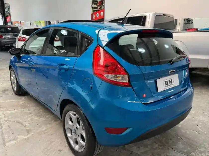 Ford Fiesta Kinetic 1.6 Design 120Cv Titanium 2012 - foto 4