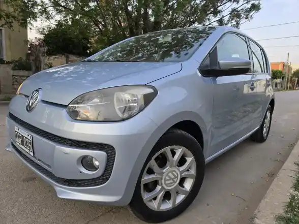 Volkswagen Up! 1.0 High Up! 75Cv 5 P 2014 - foto 1