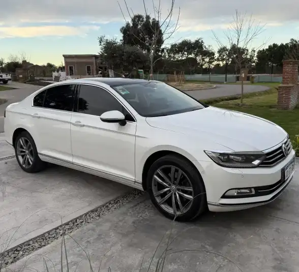 Volkswagen Passat 2.0 Tsi Highline 220Cv Dsg 2019 - foto 3