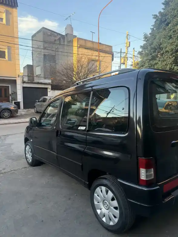 Citroën Berlingo Multispace 1.6 Xtr Hdi 92Cv 2017 - foto 2