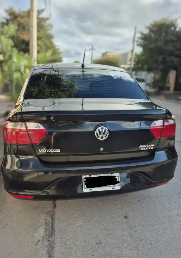 Volkswagen Voyage 1.6 Comfortline 101Cv I-Motion 2013 - foto 3