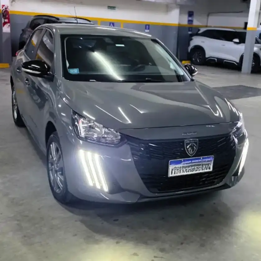 Peugeot 208 1.6 Allure At 2025 - foto 4
