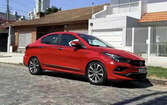 Fiat Cronos 1.8 16V Precision Pack Premium 2019 - foto 1