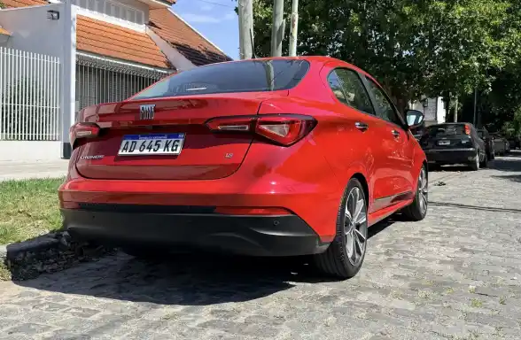 Fiat Cronos 1.8 16V Precision Pack Premium 2019 - foto 2
