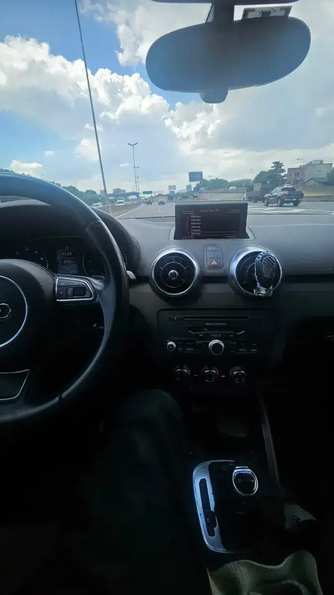 Audi A1 Sportback Tfsi 1.4 2013 - foto 4