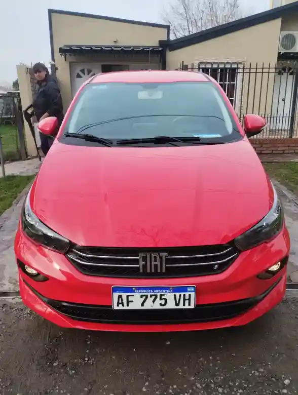 Fiat Cronos 1.3 Gse Drive Pack Conectividad 2023 - foto 4
